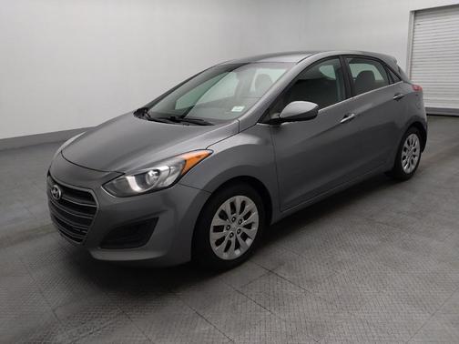 2017 Hyundai Elantra GT Base