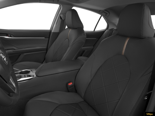 2019 Toyota Camry Hybrid XLE