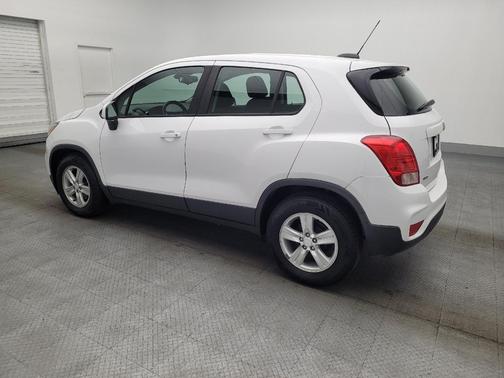 Summit White 2020 Chevrolet Trax LS