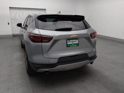 Sterling Gray Metallic 2023 Chevrolet Blazer 2LT