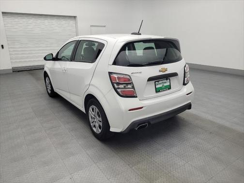 2017 Chevrolet Sonic LT