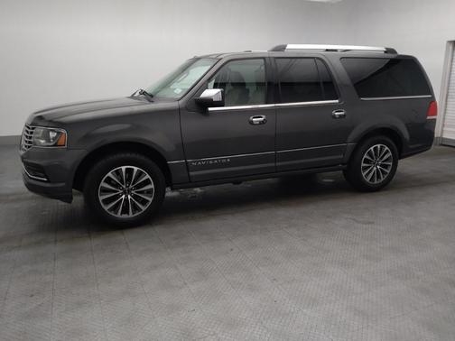 2016 Lincoln Navigator Select