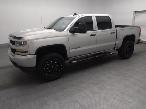 2018 Chevrolet Silverado 1500 Custom