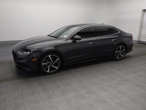 Gray 2021 Hyundai SONATA SEL Plus