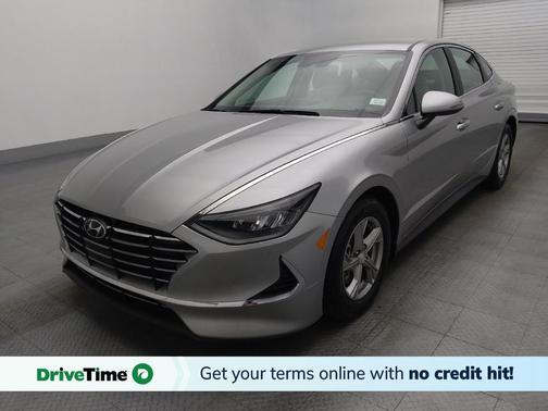 2022 Hyundai SONATA SE