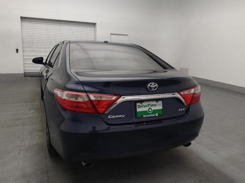 Parisian Night Pearl 2016 Toyota Camry XLE