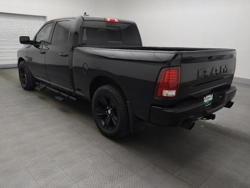 2017 RAM 1500 Night Crew Cab 4x2 6'4' Box