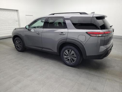 2023 Nissan Pathfinder SV FWD