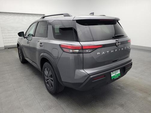 2023 Nissan Pathfinder SV FWD