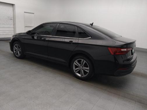 Deep Black Pearl 2022 Volkswagen Jetta 1.5T SE