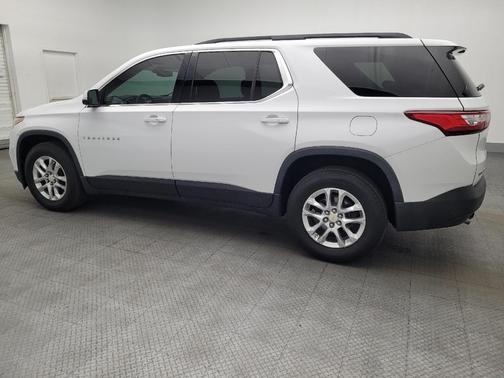 White 2019 Chevrolet Traverse LT Cloth