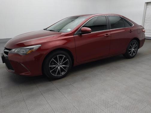 2016 Toyota Camry XSE