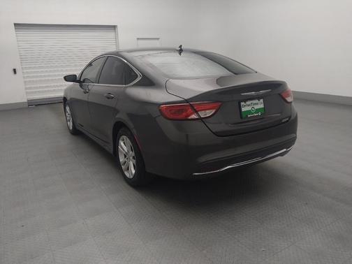 2017 Chrysler 200 Limited