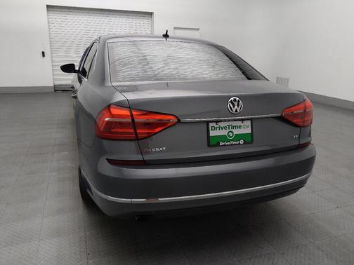 2016 Volkswagen Passat 1.8T S