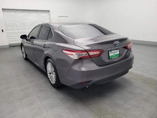 2018 Toyota Camry Hybrid XLE