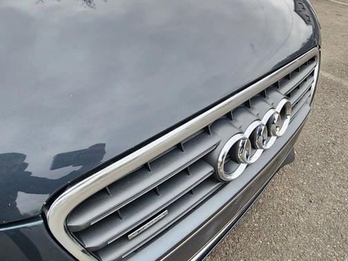 2010 Audi A4 2.0T Premium quattro