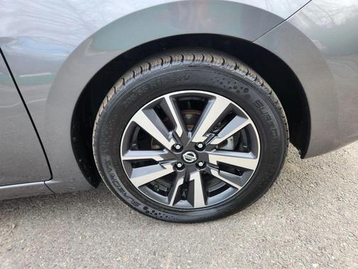 2021 Nissan Versa 1.6 SV