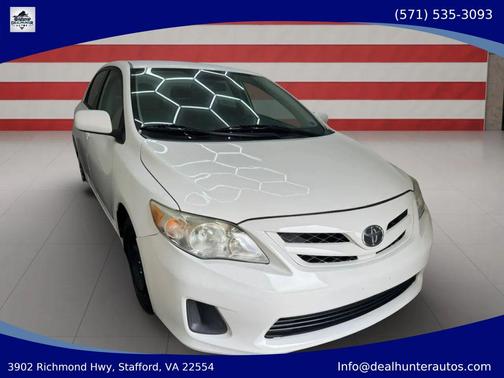 Super White 2012 Toyota Corolla LE