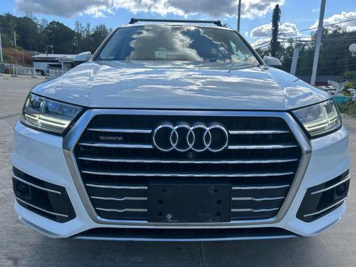 2017 Audi Q7 3.0T Premium