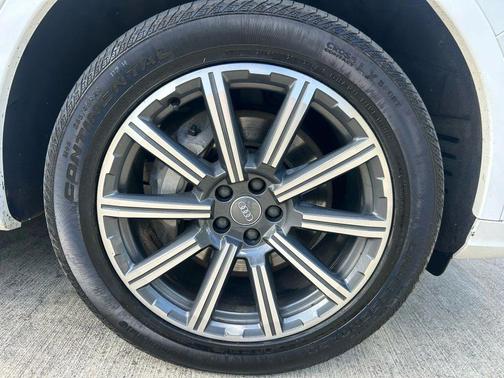 2017 Audi Q7 3.0T Premium