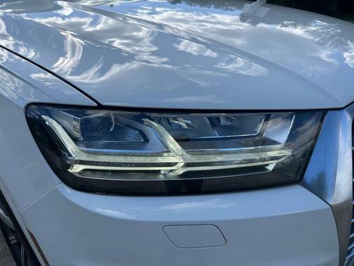 2017 Audi Q7 3.0T Premium