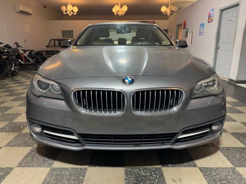 2015 BMW 528 528i Sedan 4D