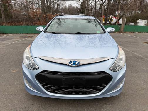 2013 Hyundai SONATA Hybrid Base