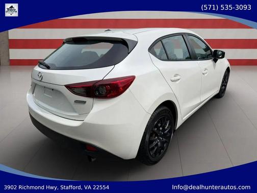 White 2014 Mazda Mazda3 i Sport