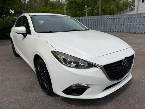 2014 Mazda Mazda3 i Sport