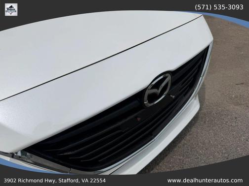 White 2014 Mazda Mazda3 i Sport