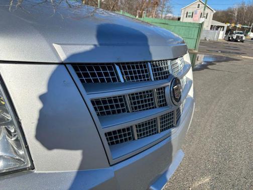 2013 Cadillac Escalade Premium