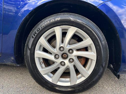 2012 Mazda Mazda3 i Touring