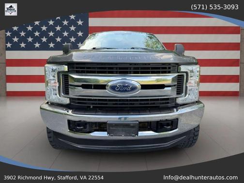 Gray 2017 Ford F-250 XLT