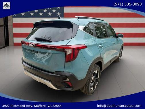 Pluton Blue 2024 Kia Seltos EX