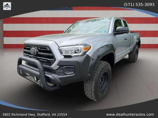 Silver 2018 Toyota Tacoma SR