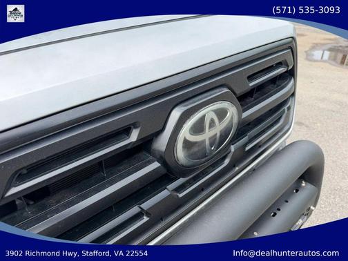 Silver 2018 Toyota Tacoma SR