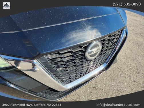 Black 2022 Nissan Altima 2.5 SV