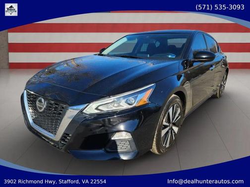 Black 2022 Nissan Altima 2.5 SV