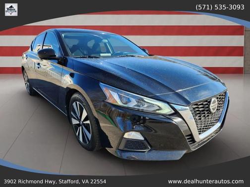Black 2022 Nissan Altima 2.5 SV