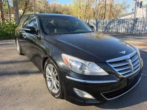 2012 Hyundai Genesis 3.8