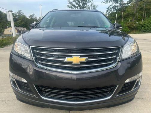 2017 Chevrolet Traverse 2LT