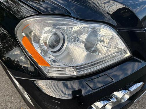 2010 Mercedes-Benz GL-Class 4MATIC