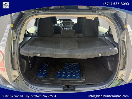 Black 2014 Toyota Prius c Two