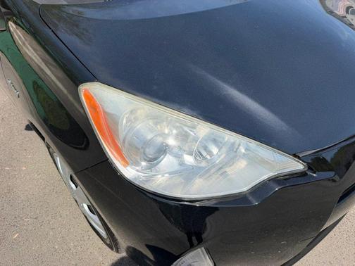 2014 Toyota Prius c Two