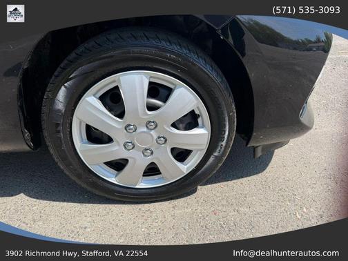 Black 2014 Toyota Prius c Two