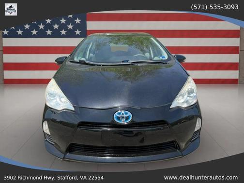 Black 2014 Toyota Prius c Two