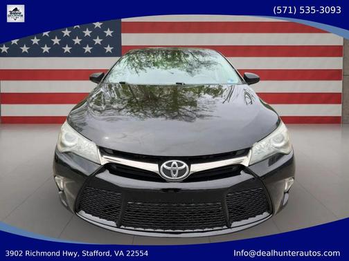 Black 2015 Toyota Camry SE