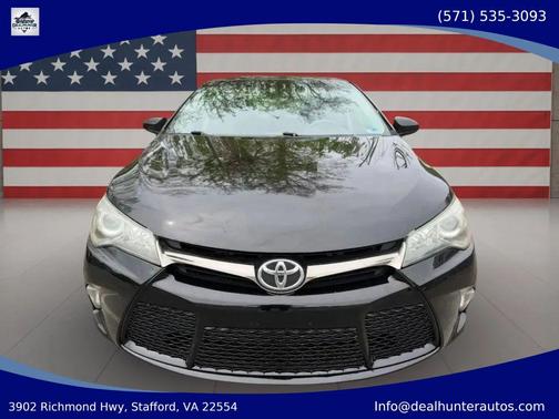 Black 2015 Toyota Camry SE