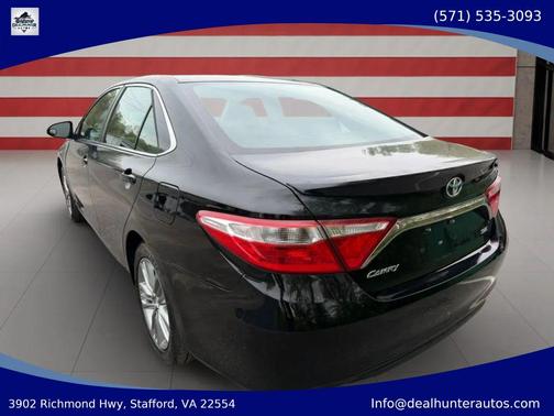 Black 2015 Toyota Camry SE