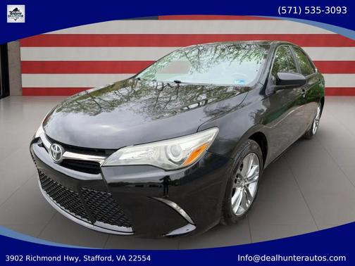Black 2015 Toyota Camry SE